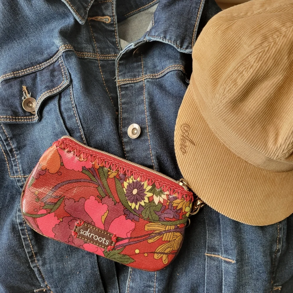 Aeropostale Hat ~ Cap ~ Newsboy ~ Tan Corduroy ~ Boho Hippie Vintage Look ~ GUC